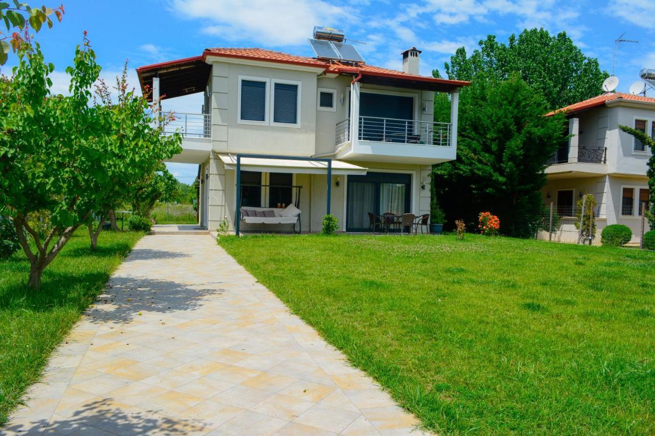 Παραθαλάσσια Αυτόνομη Εξοχική Κατοικία Αιγλη Limin Litochorou Exterior photo